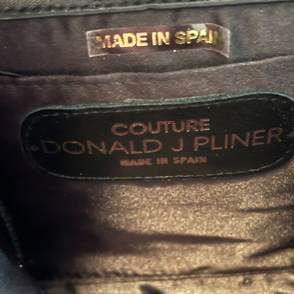 Donald J Pliner Crossbody Handbag - Picture 13 of 13
